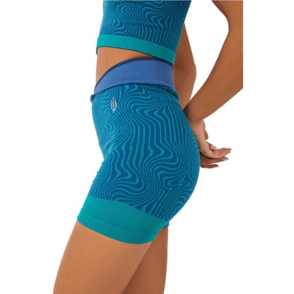 FP Movement Free Throw Jacquard Shorts Size S - Picture 1 of 7